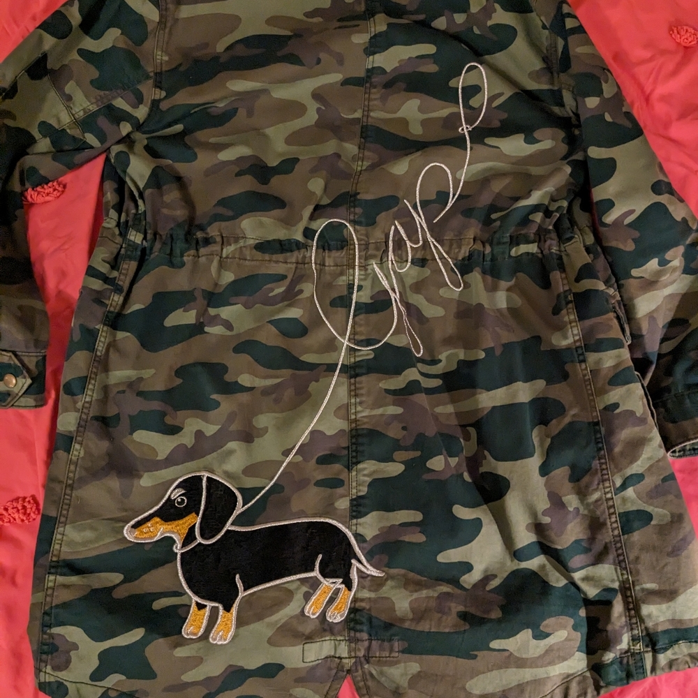 GAP Camo coat with a Dachshund Super Rare